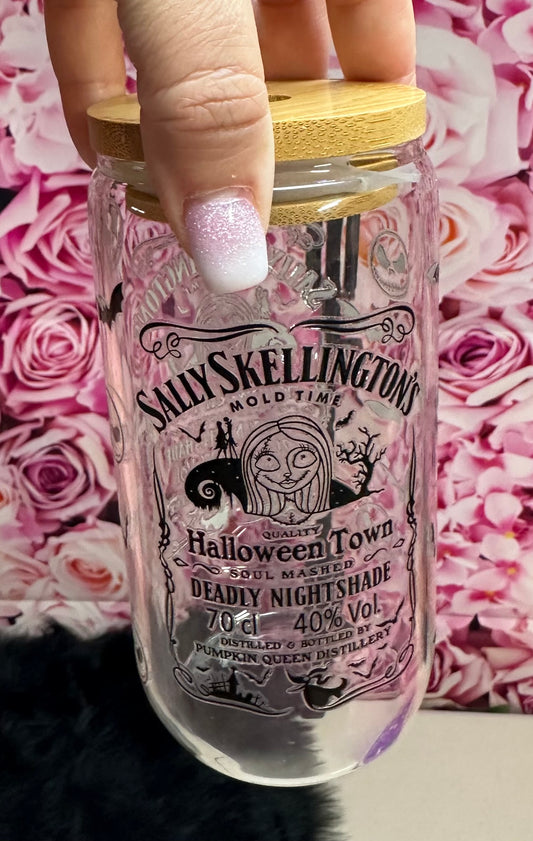 SALLYSKELLINGTONS GLASS CUP