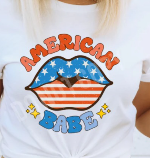 AMERICAN BABE LIPS TEE
